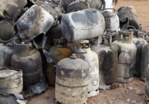 gaz-300x210 Niamey : violente explosion dans un dépôt de gaz à Banifandou